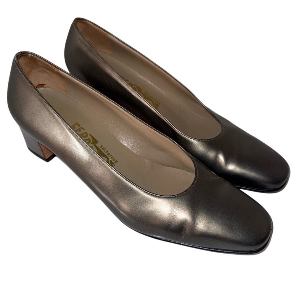VINTAGE SALVATORE FERRAEGAMO metallic classic block interview outfit heel 9.5